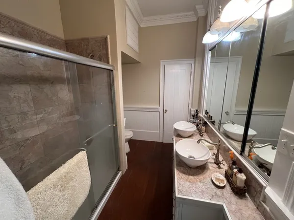 a view of walk in closet