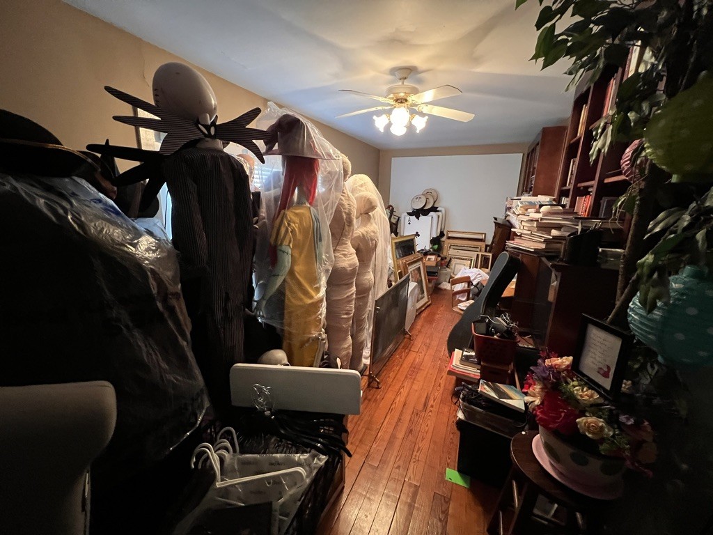 974 Lynchburg Road Winchester, TN 37398 - Photo 28 of 51 a view of a room with gym equipment