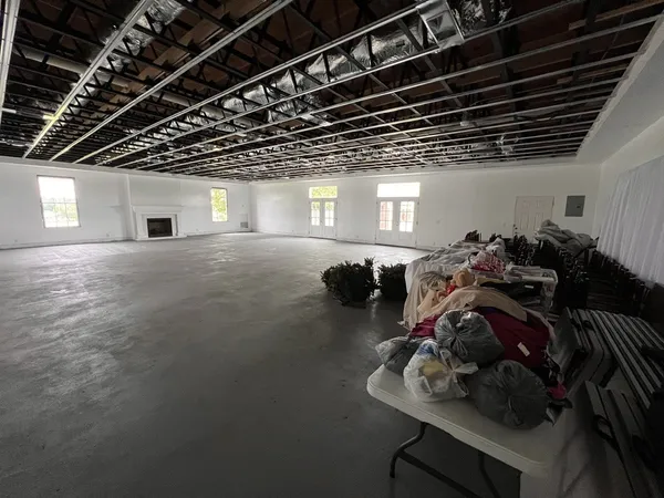 a picture of city view