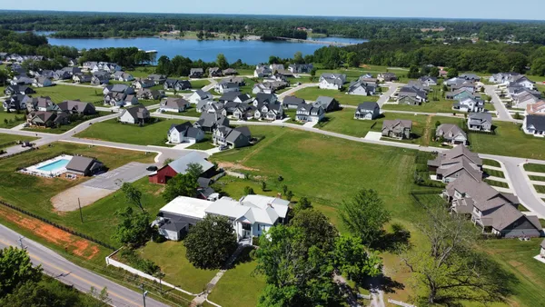 $549,900 | 974 Lynchburg Road, Winchester, TN 37398