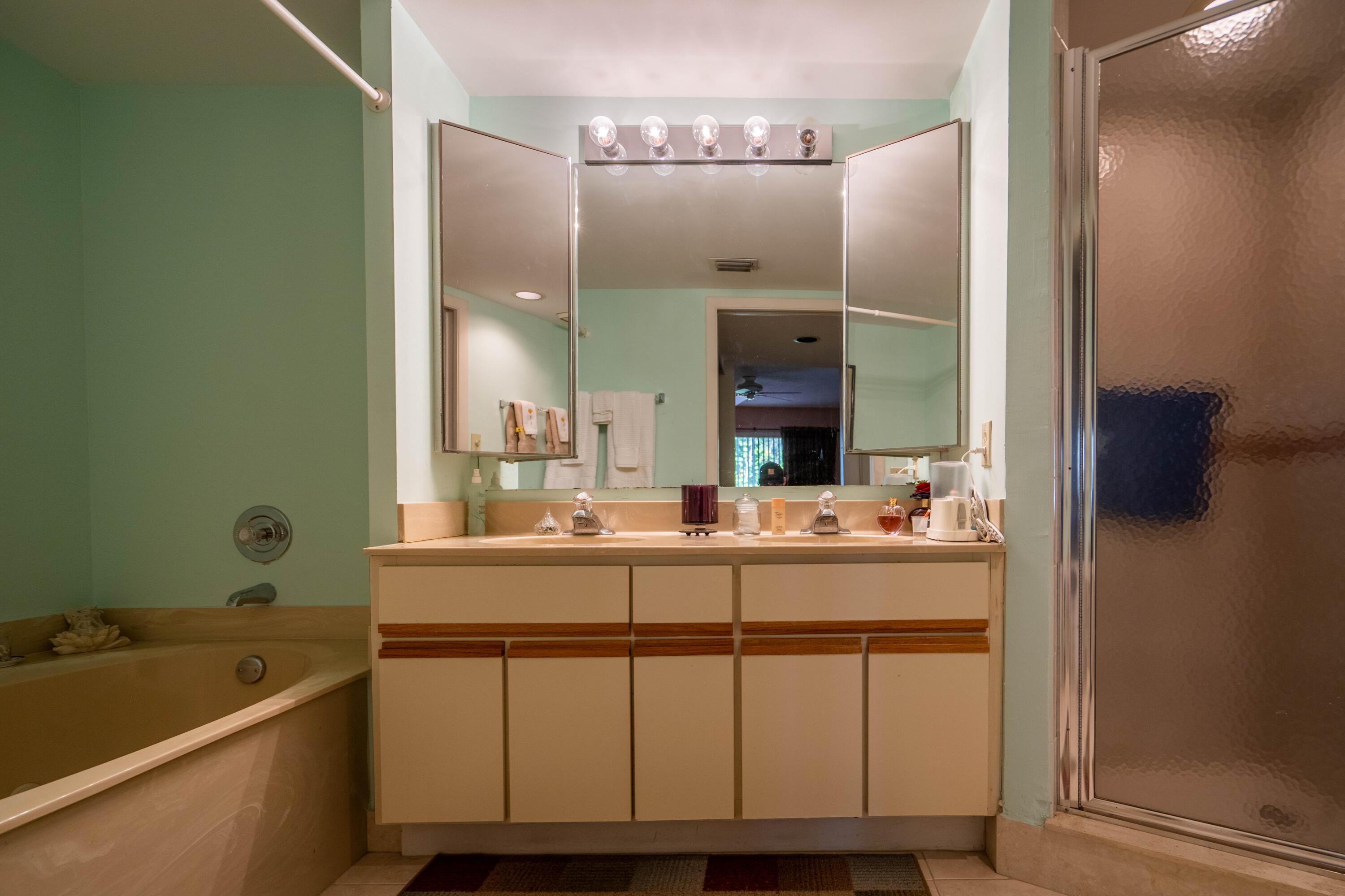 8252 Boca Rio Drive Boca Raton, FL 33433 - Photo 14 of 41 DSC07787-HDR