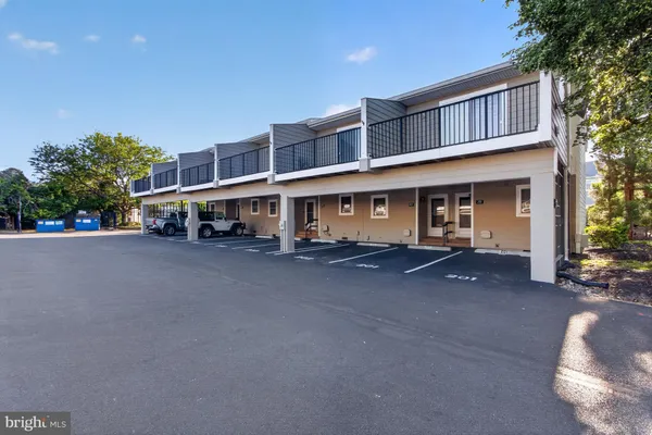 $809,000 | 223 Country Club Drive, Unit 204, Rehoboth Beach, DE 19971