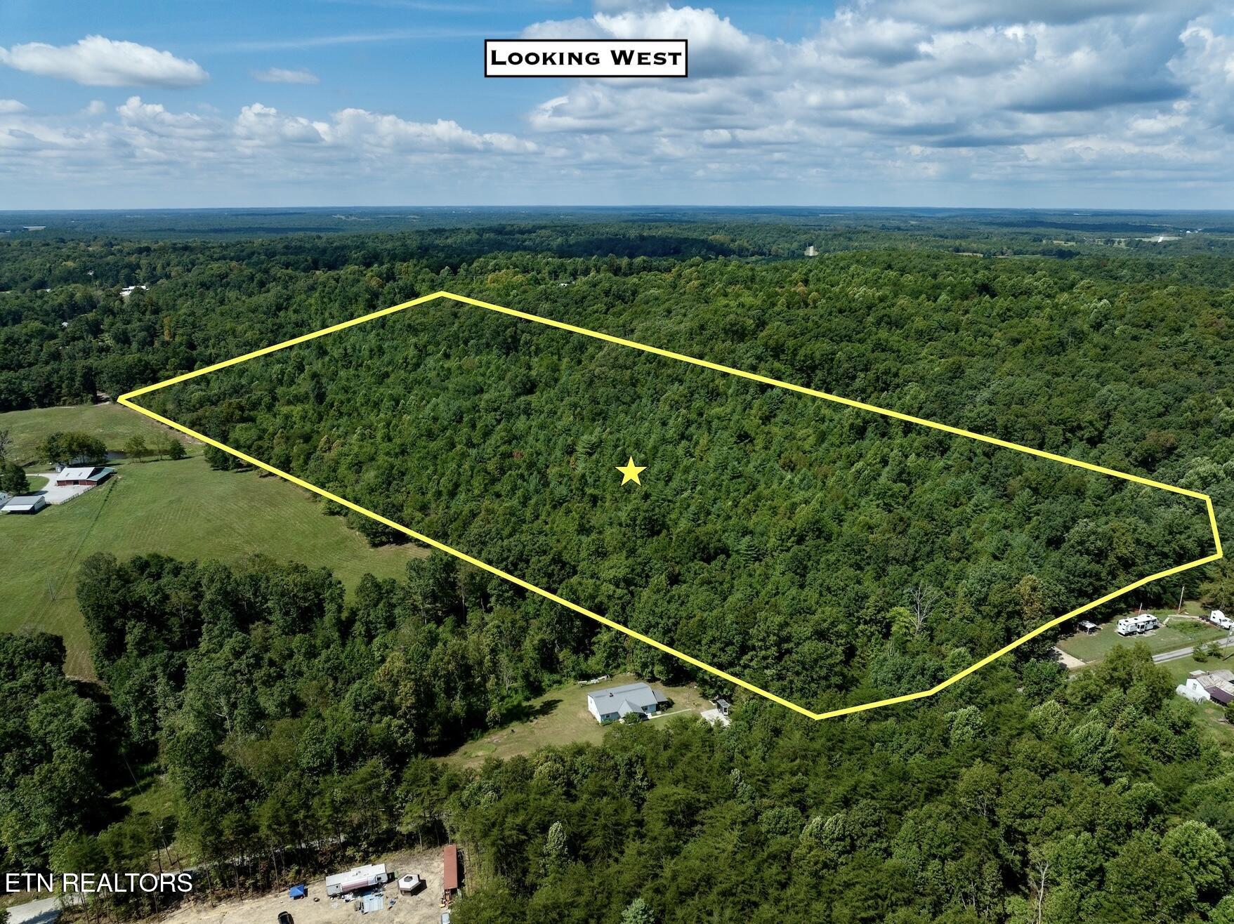 160 John Cox Road Deer Lodge, TN 37726 - Photo 1 of 17 1