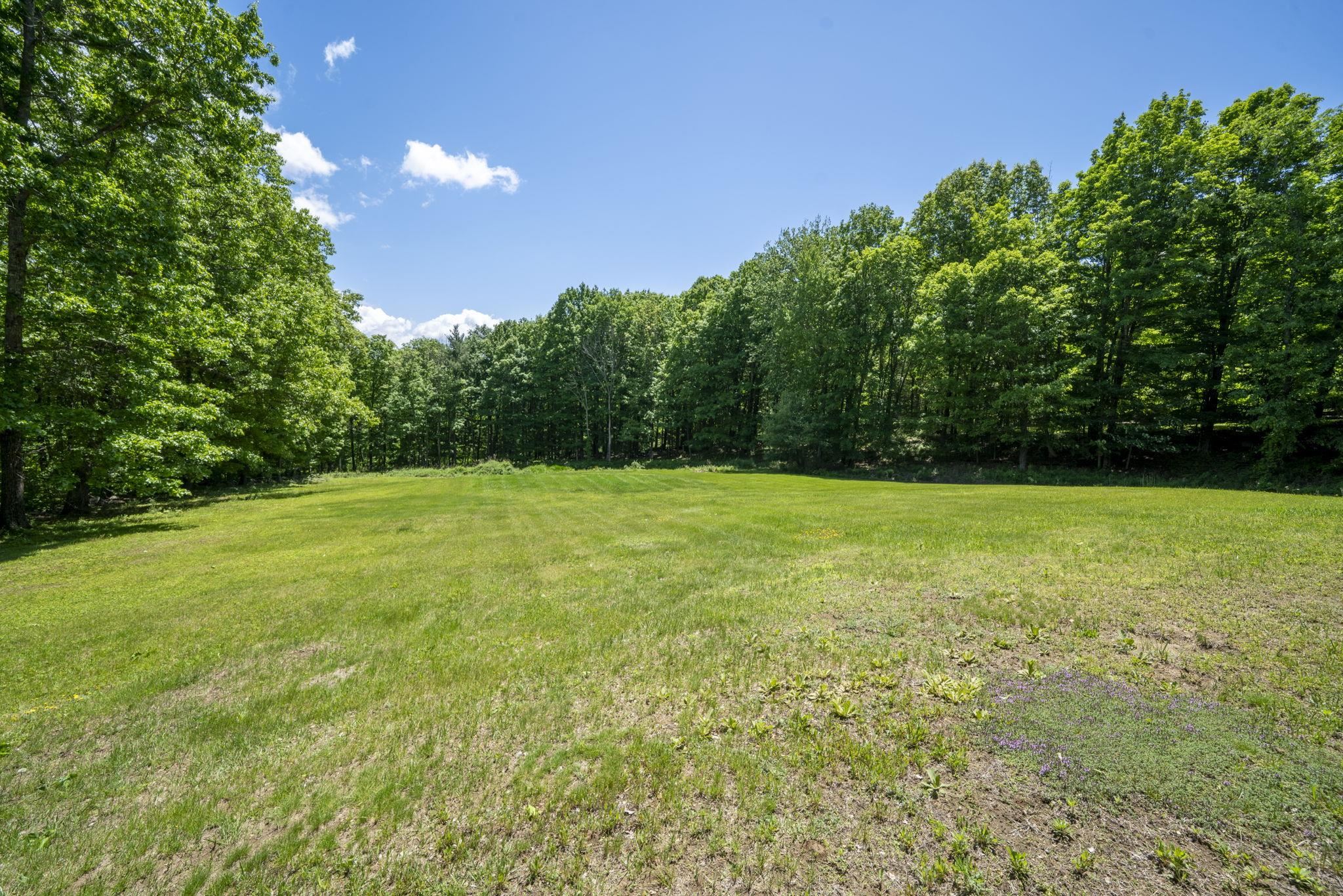 133 Hackett Hill Road Hooksett, NH 03106 - Photo 44 of 55