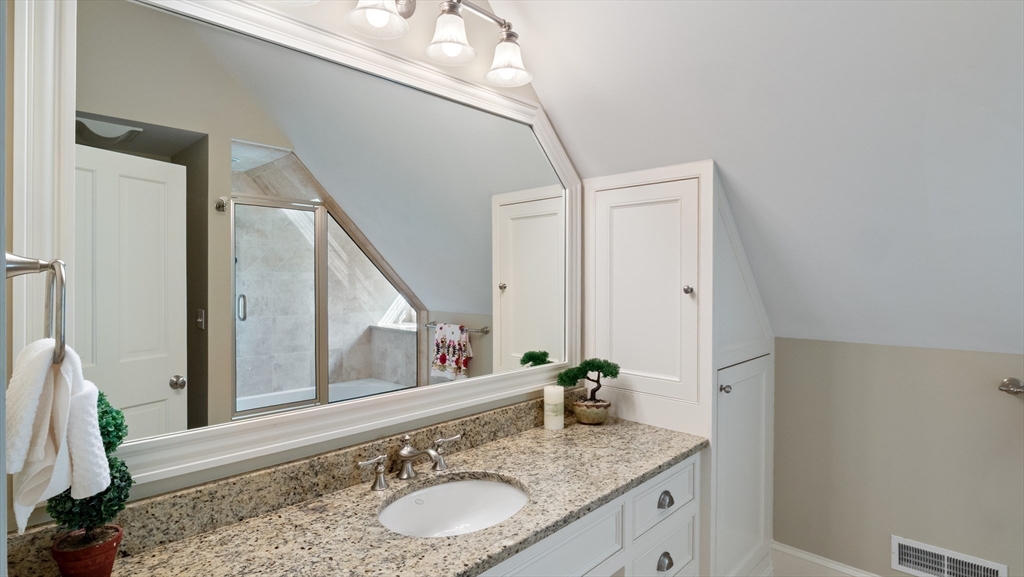 435 Main Street Amesbury, MA 01913 - Photo 29 of 42