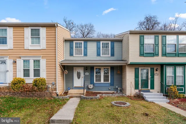 $375,000 | 6090 Rock Glen Drive, Elkridge, MD 21075