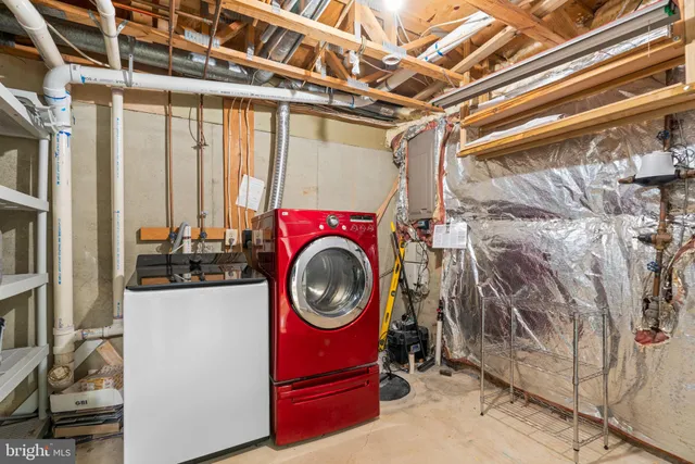 $375,000 | 6090 Rock Glen Drive, Elkridge, MD 21075