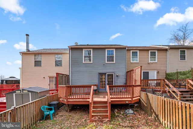 $375,000 | 6090 Rock Glen Drive, Elkridge, MD 21075