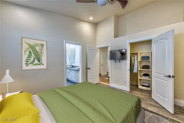 $3,499 | 8129 Pacific Cove Drive, Las Vegas, NV 89128