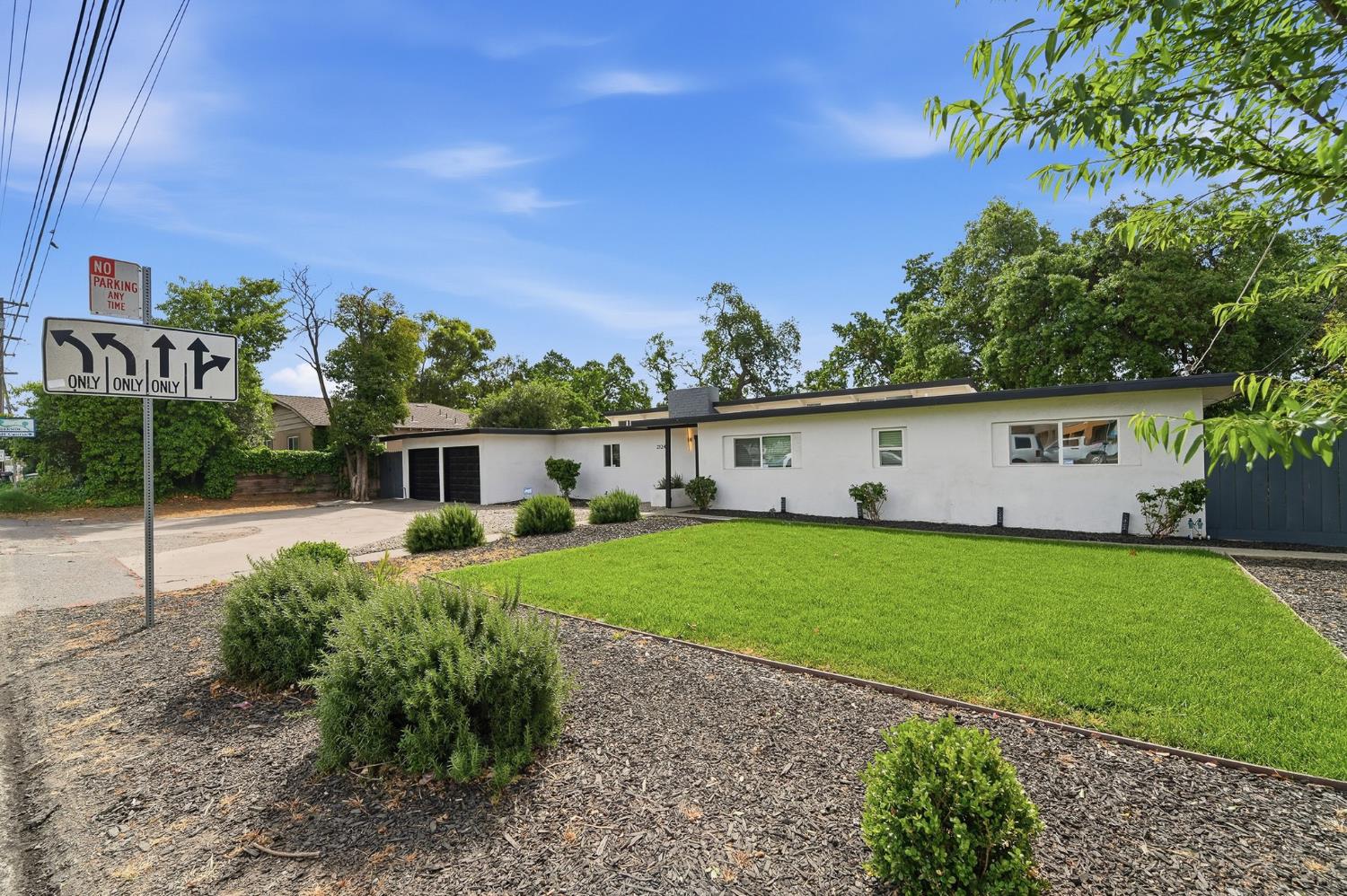 2124 Scenic Drive Modesto, CA 95355 - Photo 2 of 67