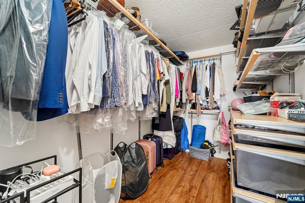 1077 River Road, Unit 903 Edgewater, NJ 07020 - Photo 28 of 37