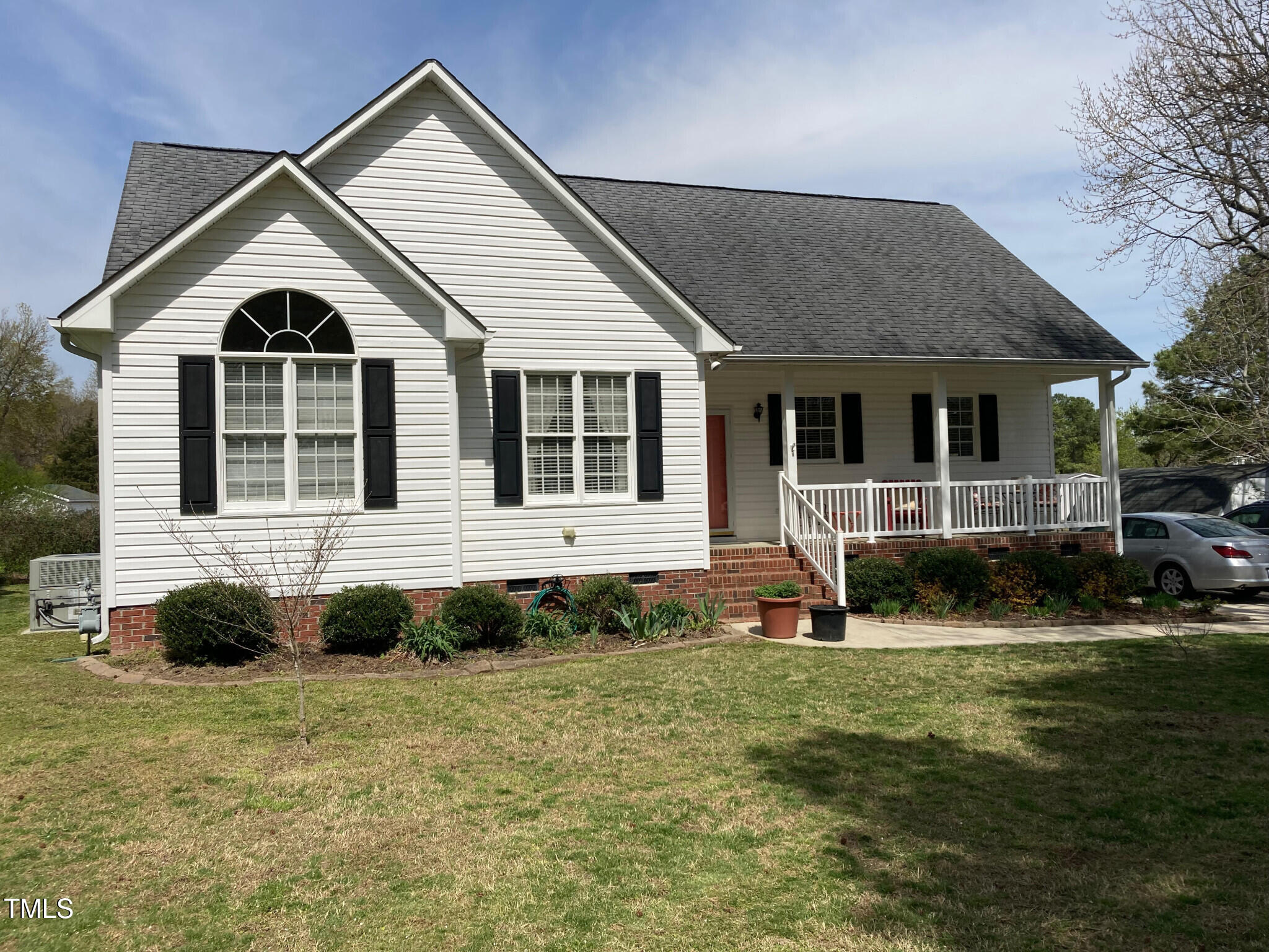 126 West Quail Ridge Road Oxford, NC 27565 - Photo 2 of 34 2) 55403-67eebbb32bca5