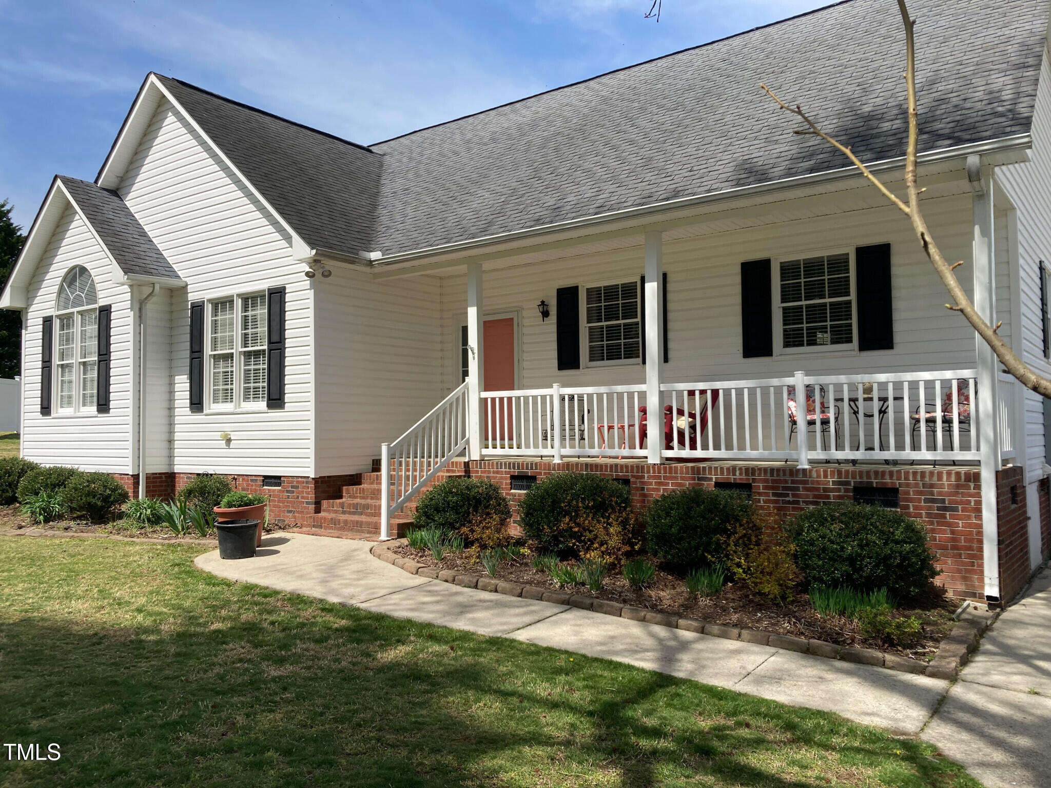 126 West Quail Ridge Road Oxford, NC 27565 - Photo 3 of 34 3) 55403-67eebbc12e27d