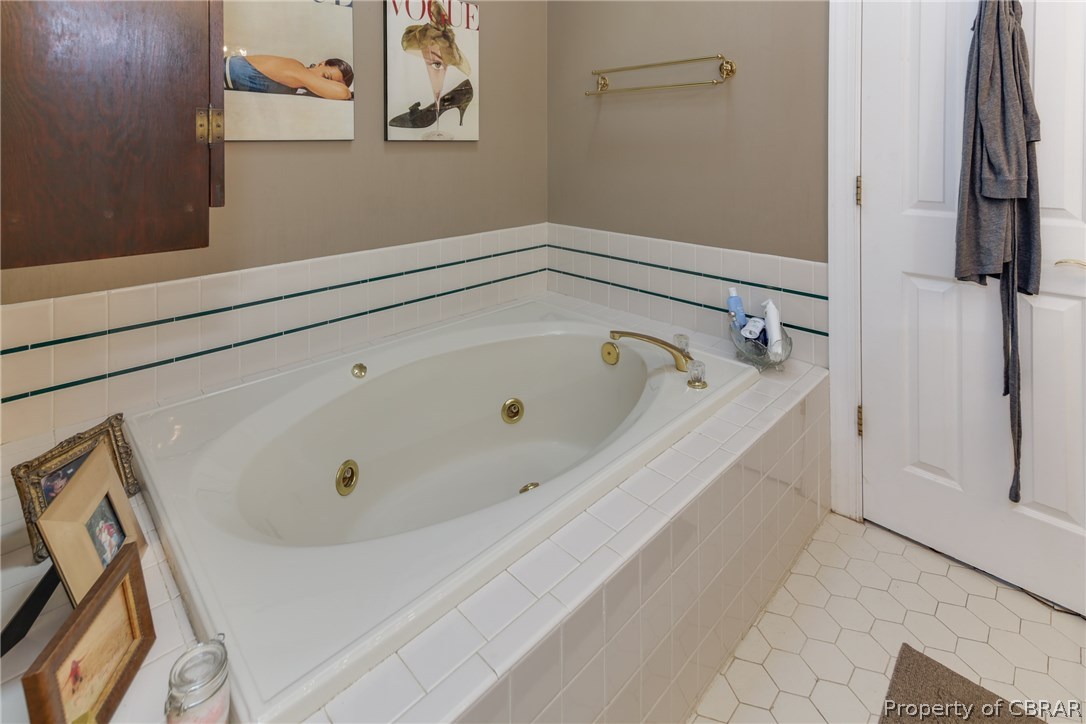 7391 England Road Gloucester Point, VA 23062 - Photo 22 of 34 Gallery Image 22
