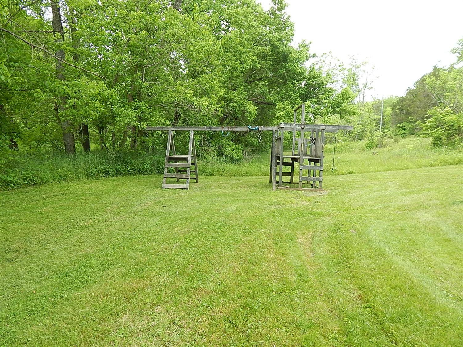 1530 Arnolds Creek Road Dry Ridge, KY 41035 - Photo 4 of 22