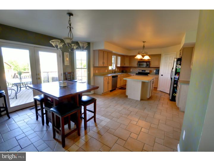 104 Clearview Drive Sinking Spring, PA 19608 - Photo 4 of 16 Gallery Image 4
