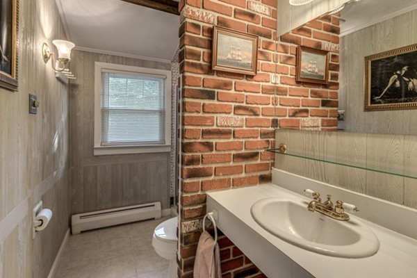 4 Buchanan Road Salem, MA 01970 - Photo 17 of 30 Gallery Image 17