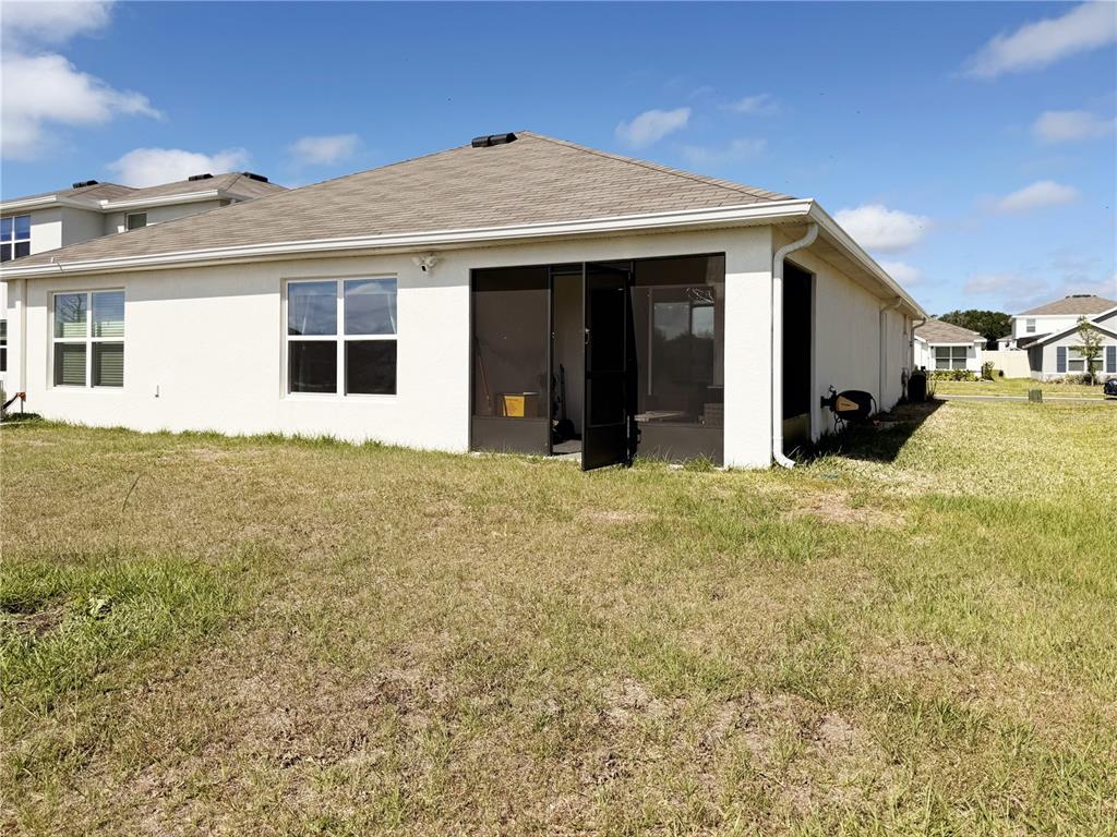 5686 Barakat Road Zephyrhills, FL 33541 - Photo 23 of 26