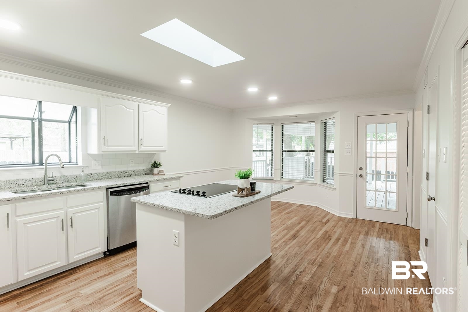 1010 McCay Avenue Mobile, AL 36609 - Photo 11 of 42