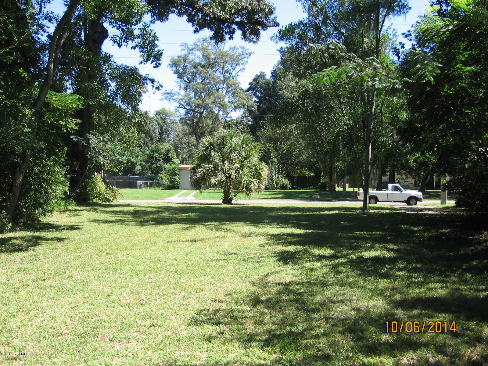 10614 Rutgers Road Jacksonville, FL 32218 - Photo 3 of 5 a view of a park