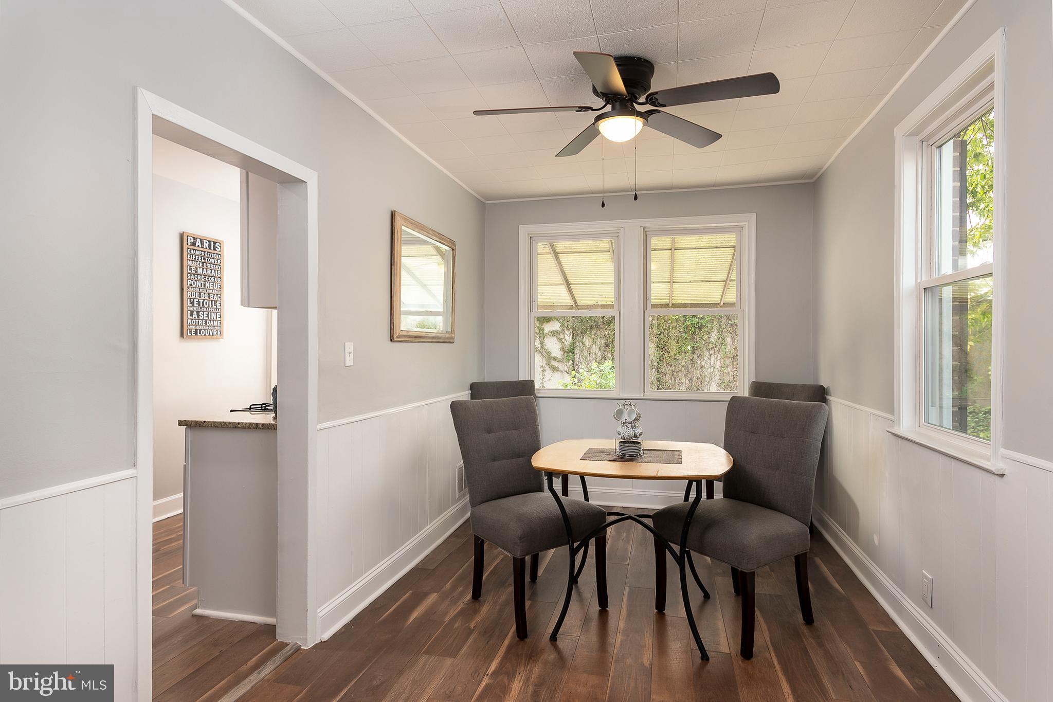 400 Old Riverside Road Baltimore, MD 21225 - Photo 8 of 30 Dining Room