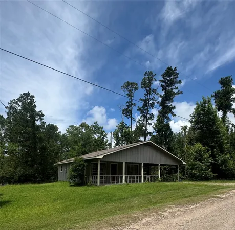 $1,200 | 380 Mulberry Cove, Onalaska, TX 77360