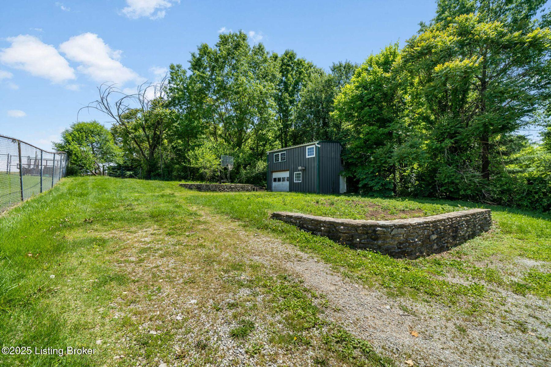 247 Zoneton Road Shepherdsville, KY 40165 - Photo 29 of 36 photo_online_028