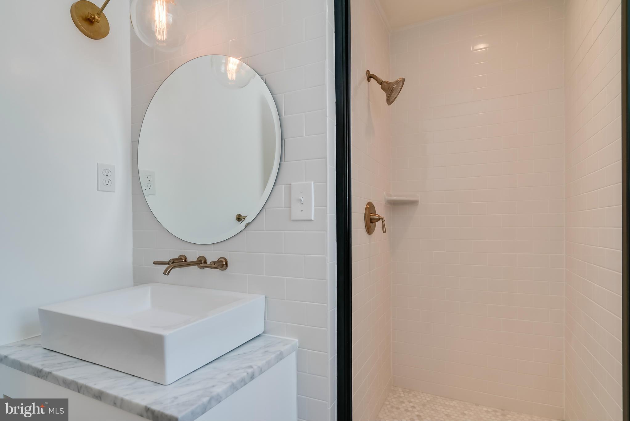 6808 Piney Branch Road Northwest Washington, DC 20012 - Photo 11 of 30 Bath