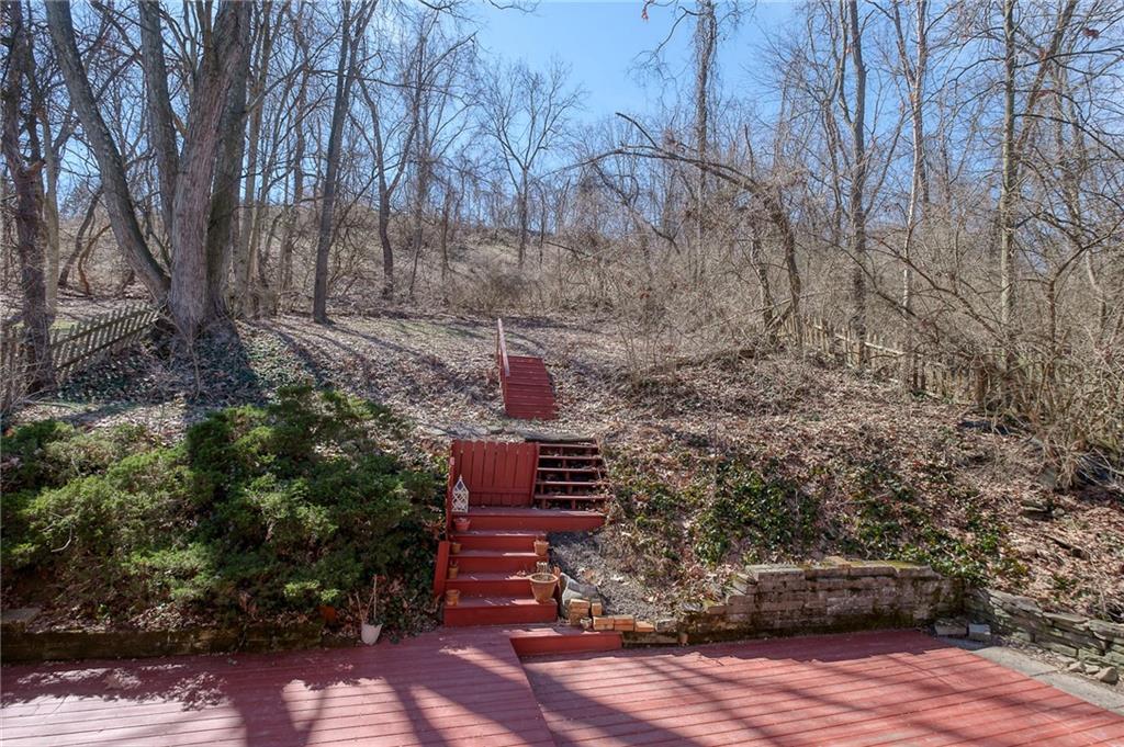 203 Gilkeson Road Pittsburgh, PA 15228 - Photo 20 of 24 Gallery Image 20