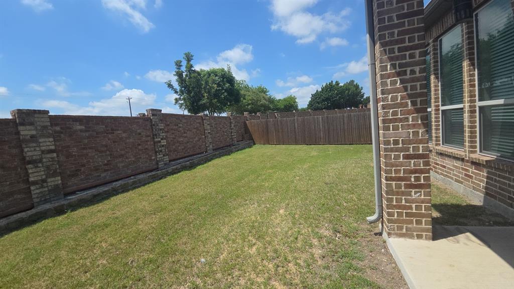 1502 Wheatley Way Forney, TX 75126 - Photo 18 of 29