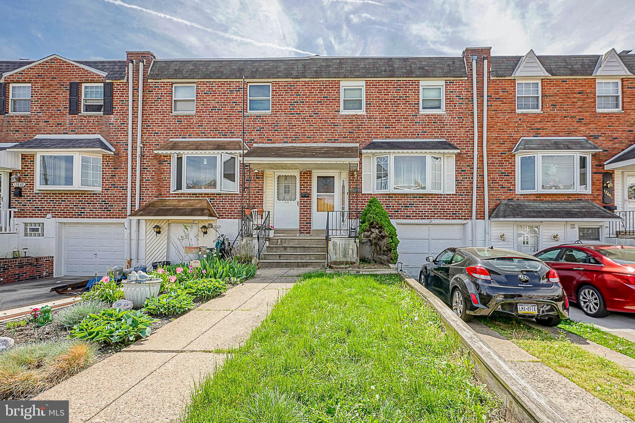 12645 Medford Road Philadelphia, PA 19154 - Photo 1 of 27