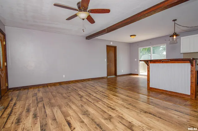 $144,500 | 518 Roddy Road, Salem, IL 62881