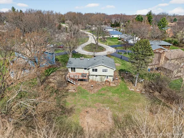 $449,900 | 1214 Jill Peak Drive, Sleepy Hollow, IL 60118