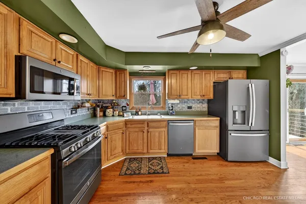 $449,900 | 1214 Jill Peak Drive, Sleepy Hollow, IL 60118