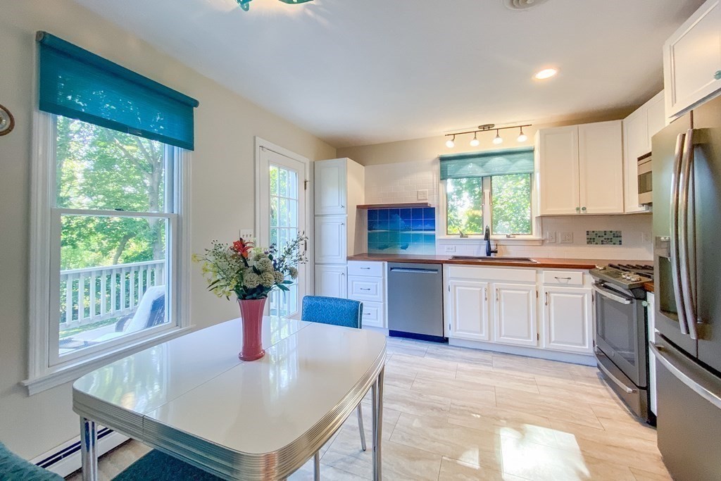 185 Beaver Dam Road, Unit 185 Scituate, MA 02066 - Photo 5 of 27 Gallery Image 5