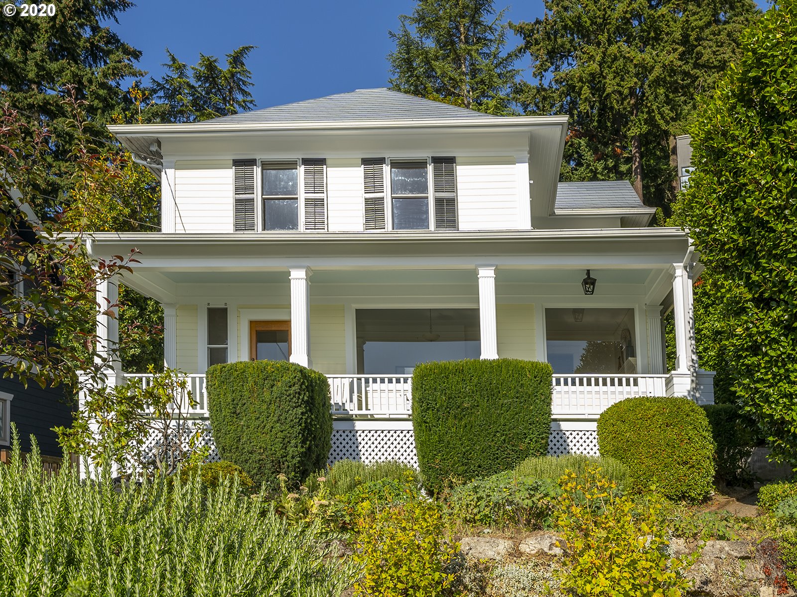 4131 Southwest Condor Avenue Portland, OR 97239 - Photo 1 of 32 Gallery Image 1