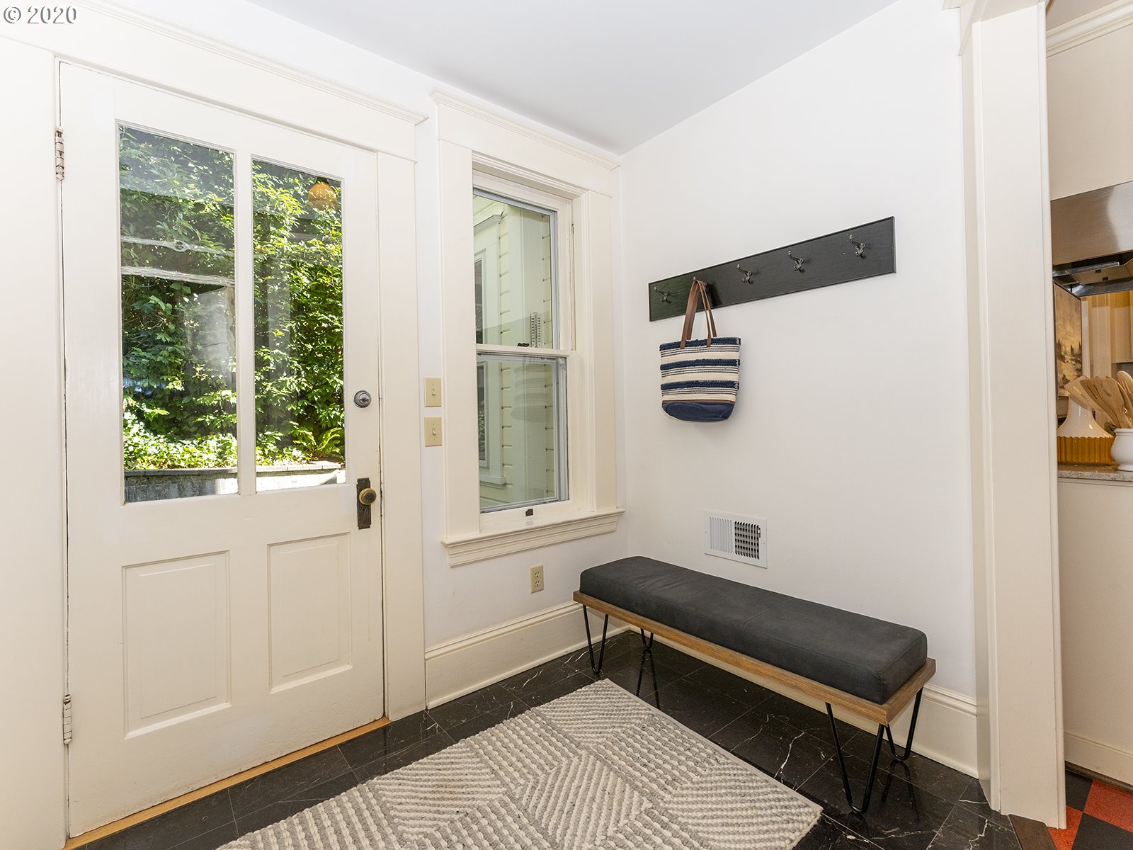 4131 Southwest Condor Avenue Portland, OR 97239 - Photo 14 of 32 Gallery Image 14