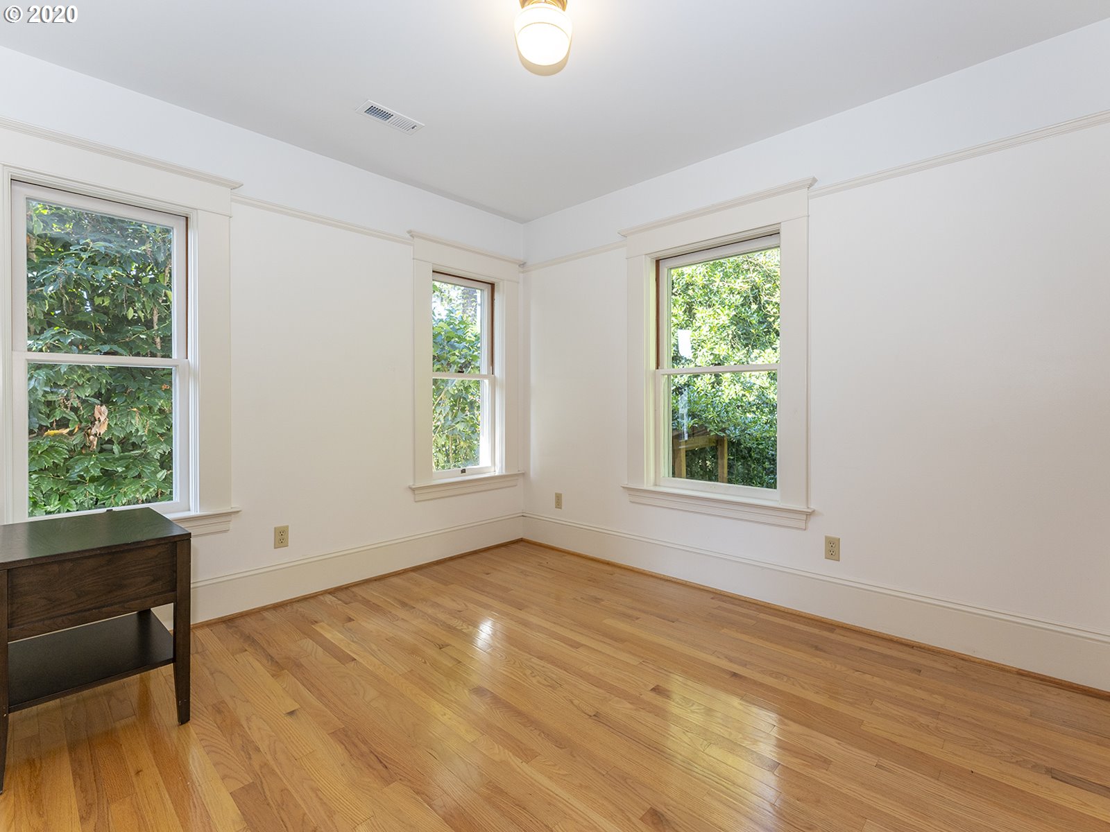 4131 Southwest Condor Avenue Portland, OR 97239 - Photo 24 of 32 Gallery Image 24