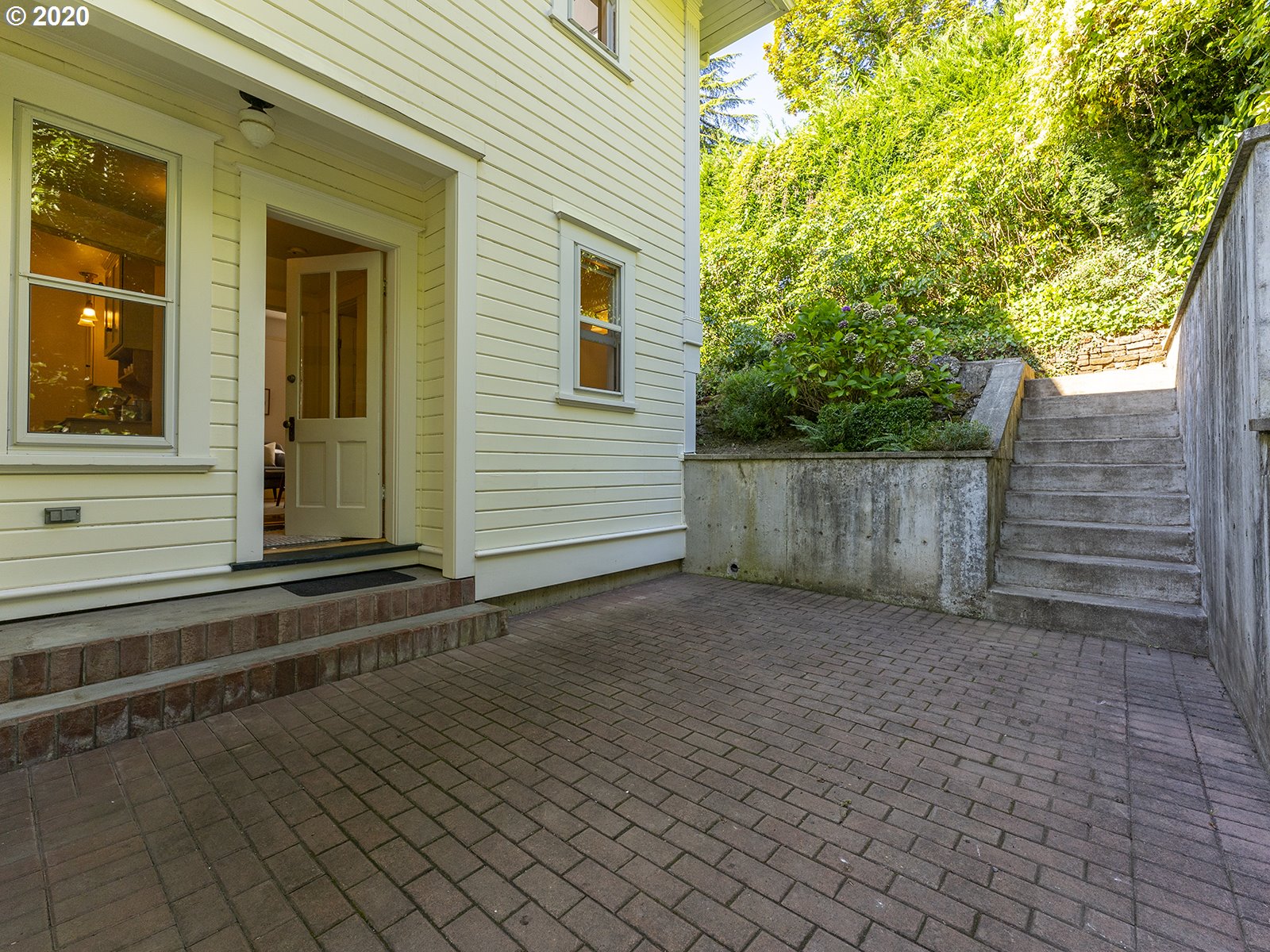 4131 Southwest Condor Avenue Portland, OR 97239 - Photo 29 of 32 Gallery Image 29