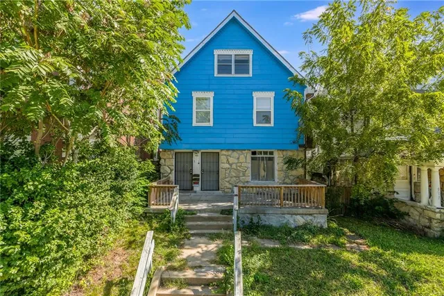 $199,000 | 915 Benton Boulevard, Kansas City, MO 64127