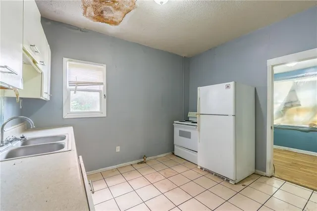 $199,000 | 915 Benton Boulevard, Kansas City, MO 64127