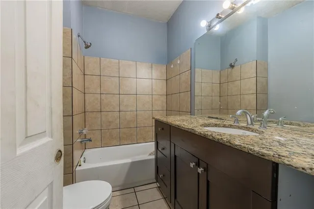 $199,000 | 915 Benton Boulevard, Kansas City, MO 64127