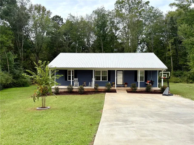 $265,000 | 126 Poplar Ridge Drive, Westminster, SC 29693