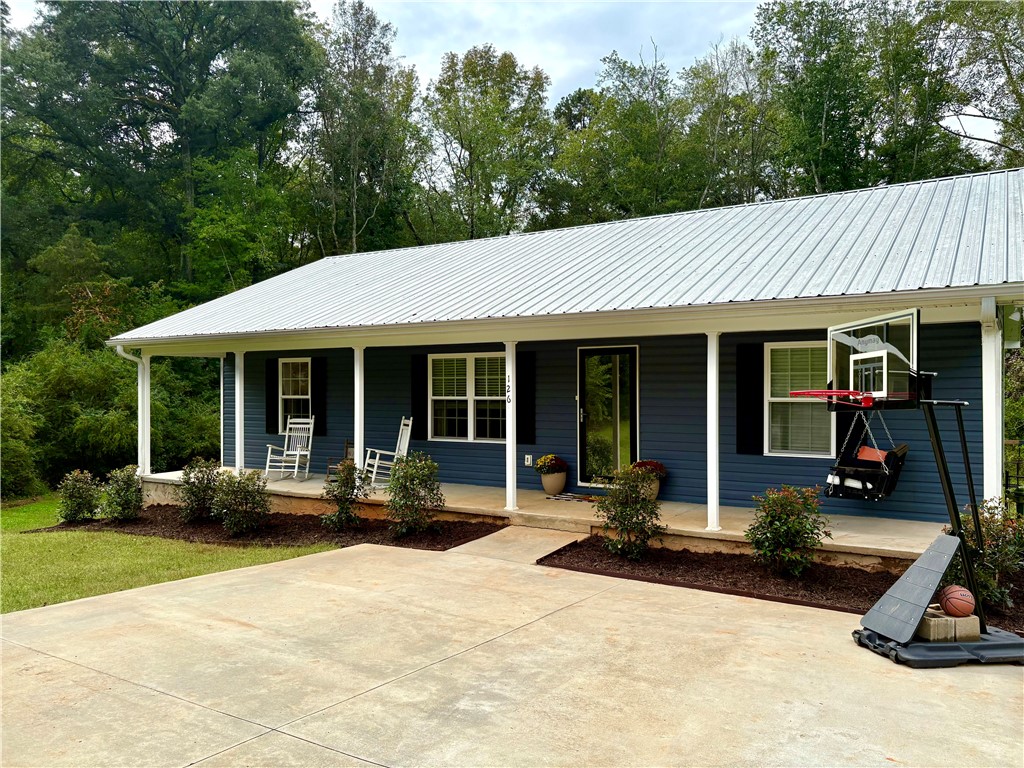 126 Poplar Ridge Drive Westminster, SC 29693 - Photo 3 of 35