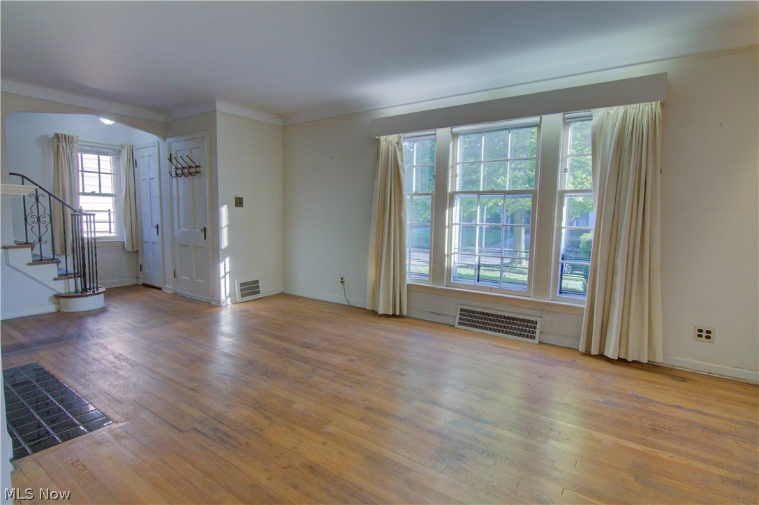 3395 Spangler Road Cleveland, OH 44112 - Photo 8 of 29
