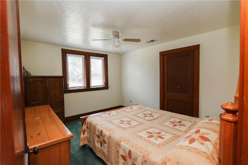 637 North Pike Road Cabot, PA 16023 - Photo 14 of 25 Bedroom 2