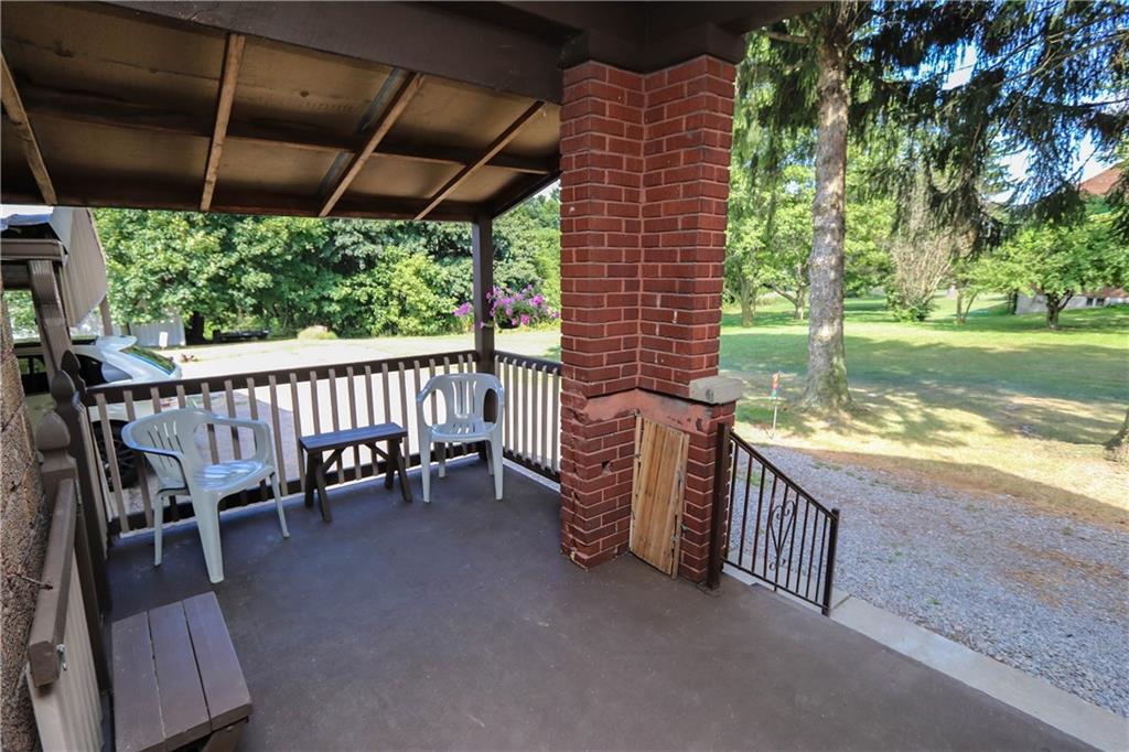 637 North Pike Road Cabot, PA 16023 - Photo 3 of 25 Porch