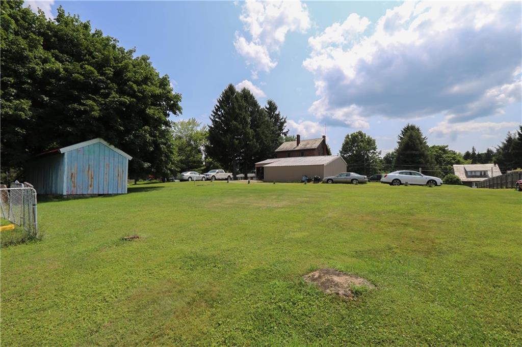 637 North Pike Road Cabot, PA 16023 - Photo 23 of 25 Spacious yard!