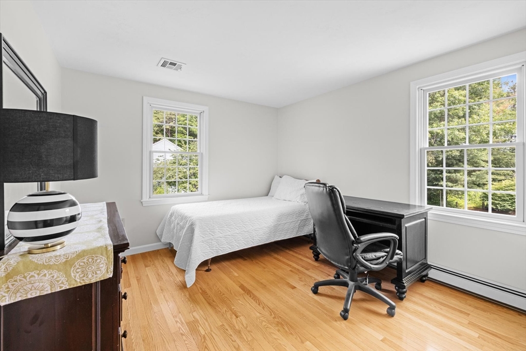 16 King Philip Path Mendon, MA 01756 - Photo 18 of 42