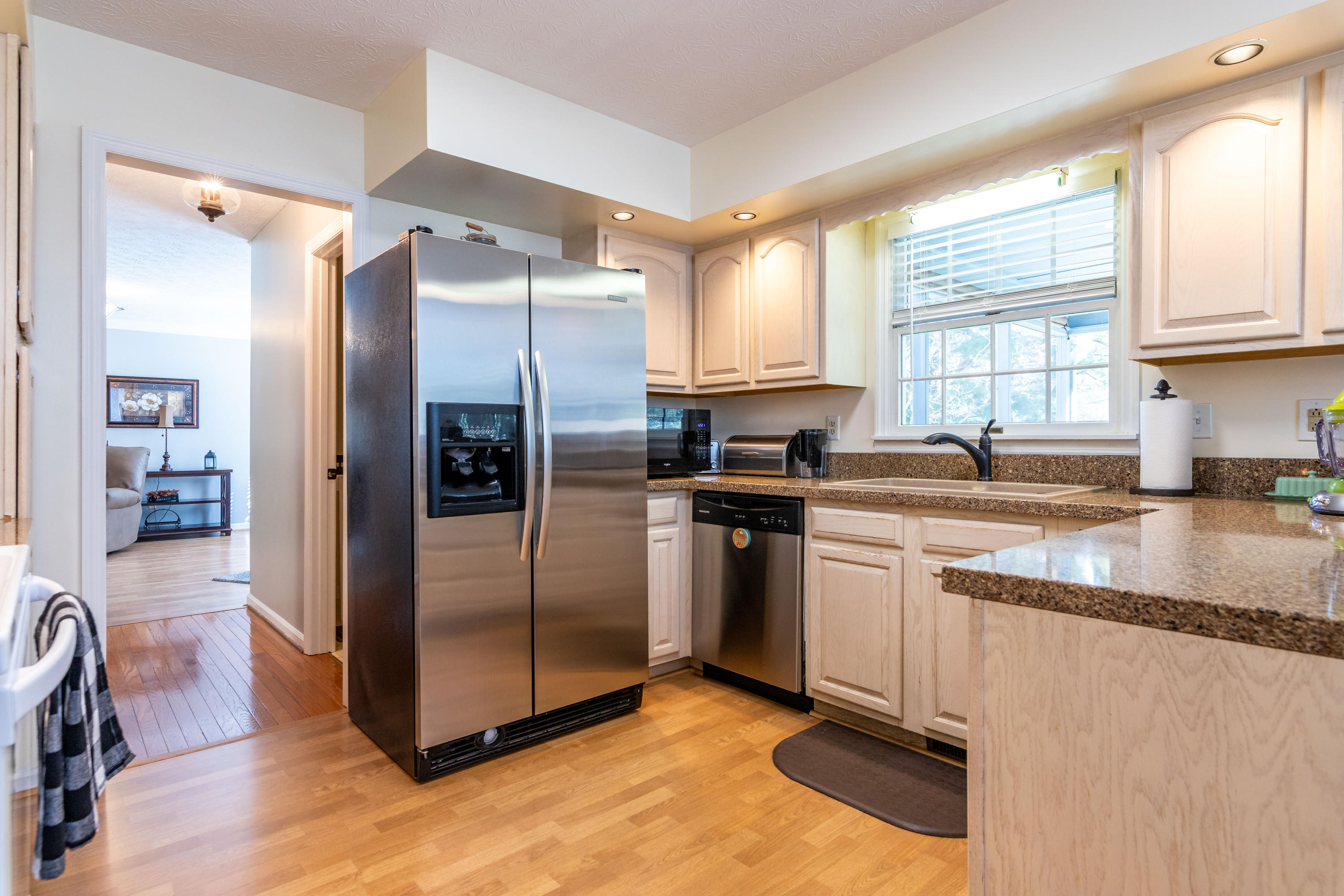101 Naples Lane Oak Ridge, TN 37830 - Photo 14 of 37 Kitchen #3